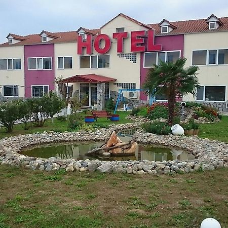 Hotel Konstantina Rodopoli Eksteriør bilde